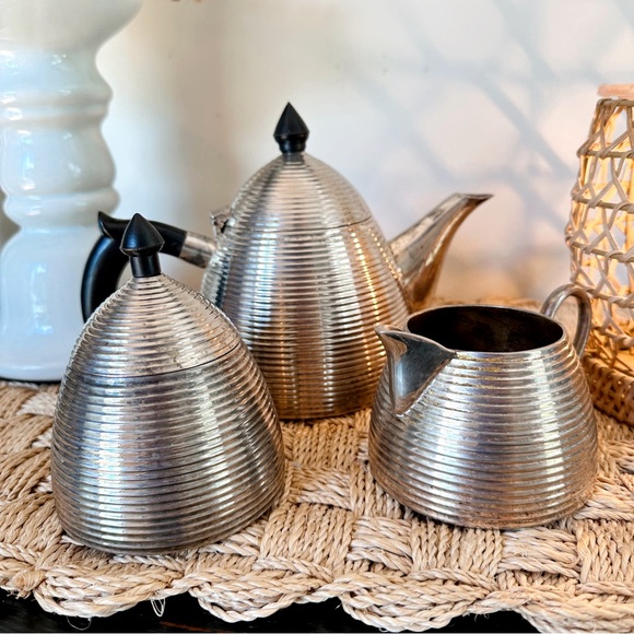VTG Silver-Plated Torre & Tagus Beehive Tea Set 3-Piece with Bakelite Handles - Picture 4 of 5